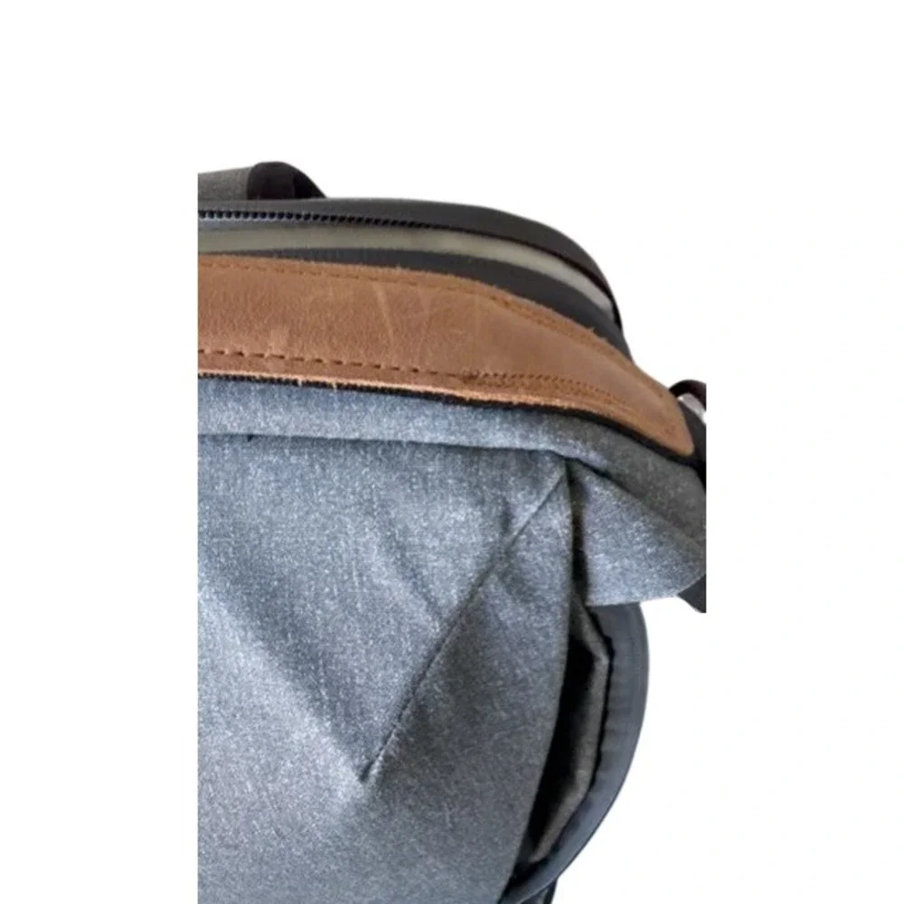 Peak Design Everyday Backpack 30L V2 Unisex Charcoal Grey Camera Travel Bag GUC